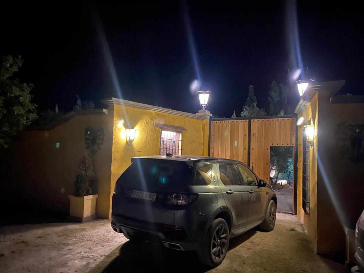 Cortijo Bustamante Guest House Baza Exterior foto