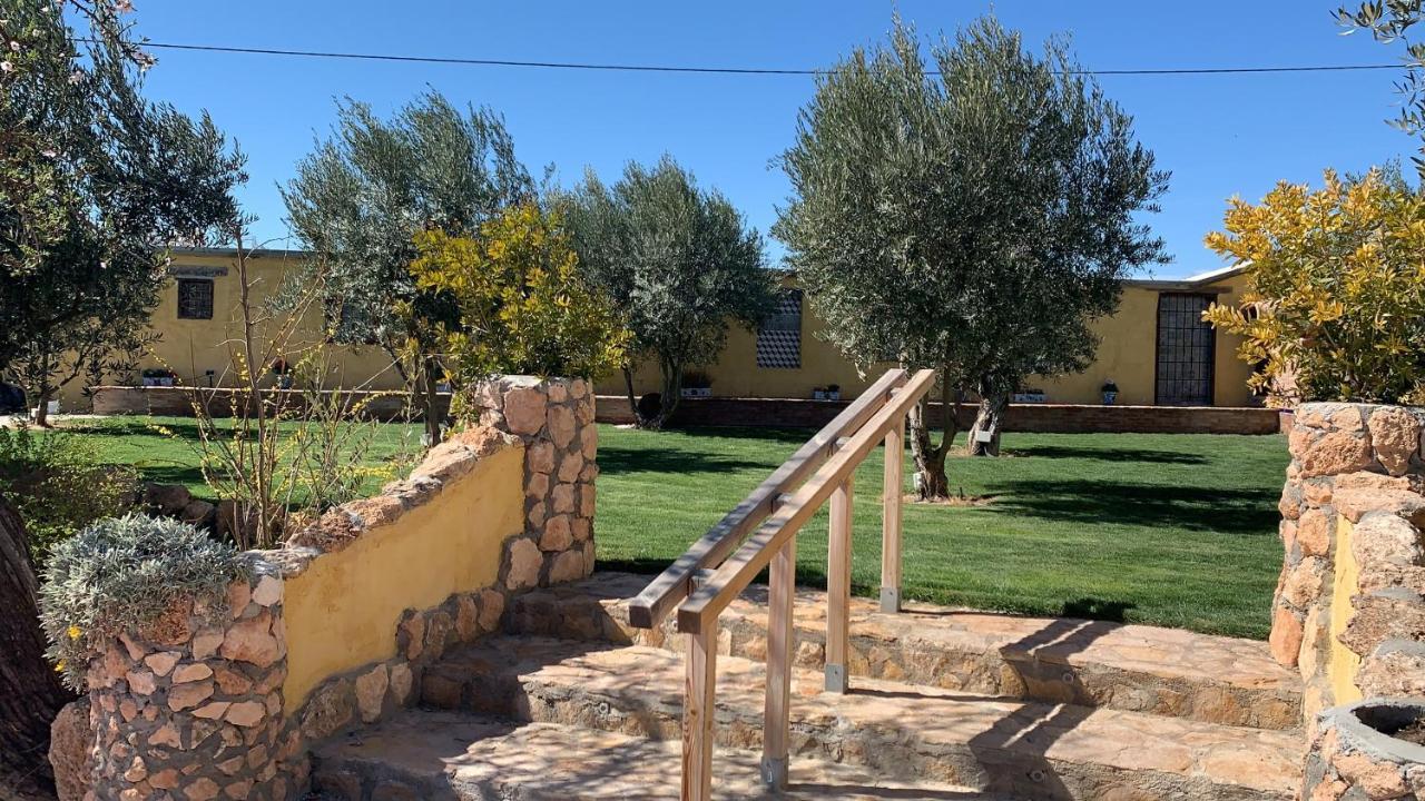 Cortijo Bustamante Guest House Baza Exterior foto