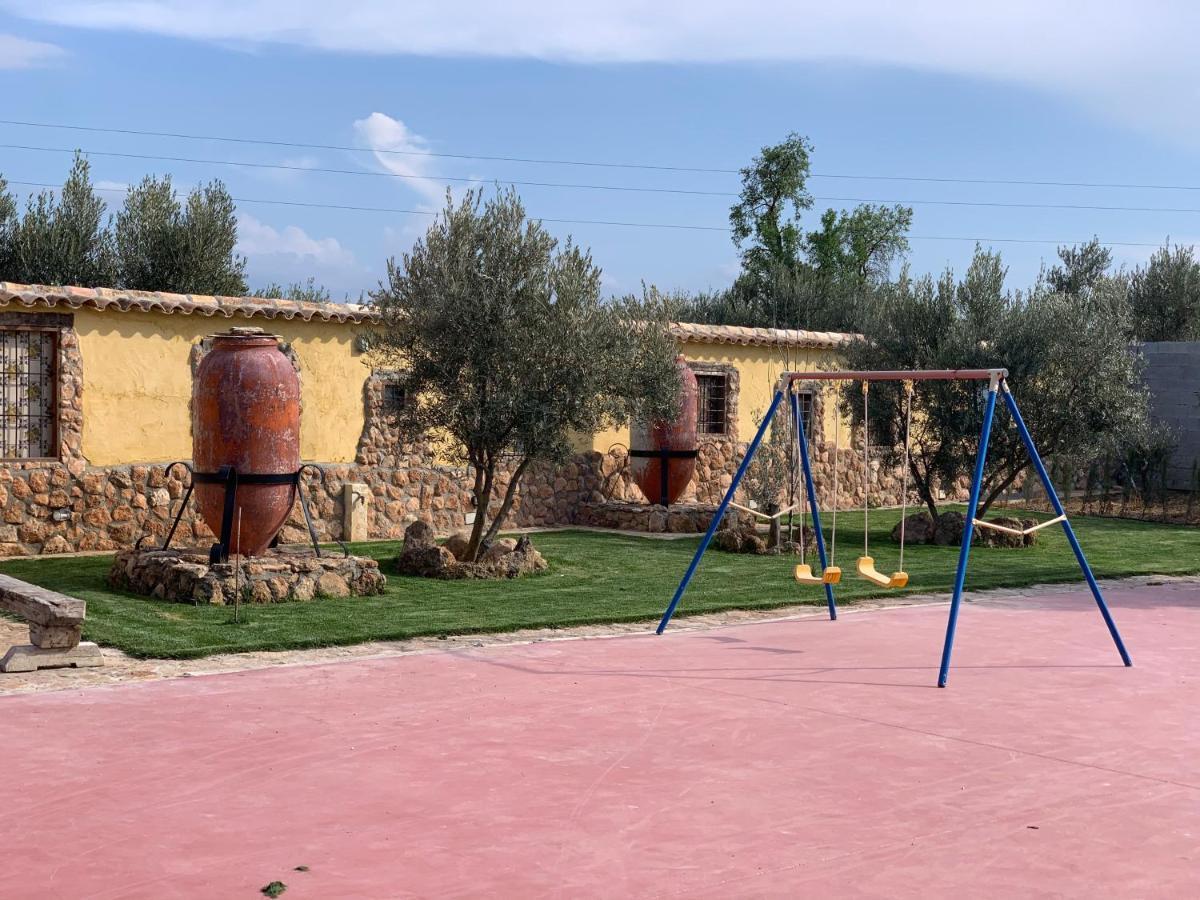 Cortijo Bustamante Guest House Baza Exterior foto