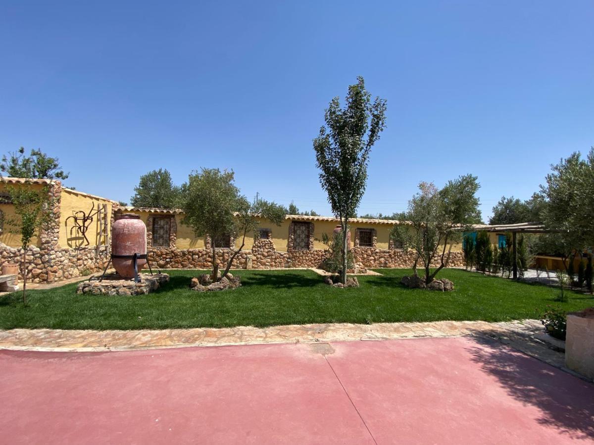 Cortijo Bustamante Guest House Baza Exterior foto