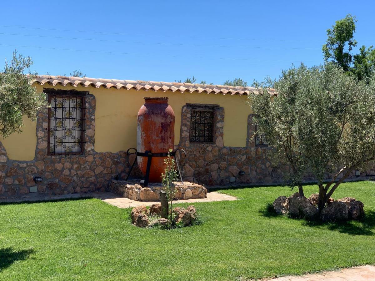 Cortijo Bustamante Guest House Baza Exterior foto